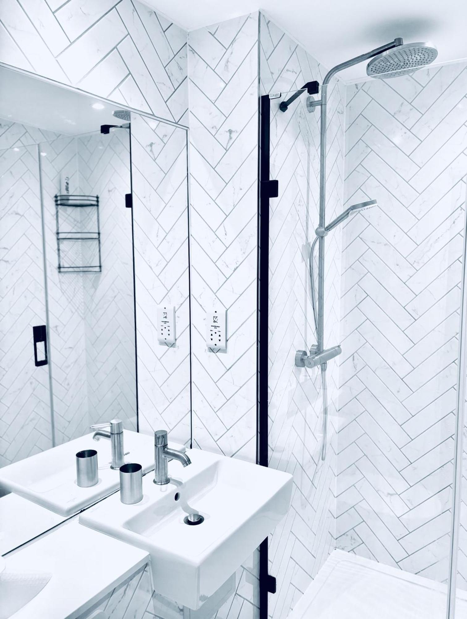 Mh Birmingham - 2 Bed 2 Bath Luxury Apartment - Financial District - Local Bar And Dining Deals Available Kültér fotó